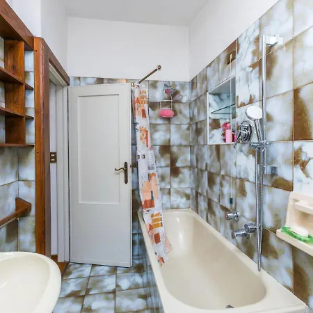 Apartmán La Casa Del Fale Di By Interhome *